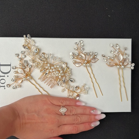 BRIDAL HAIR PIN SET - Picture 5 of 5